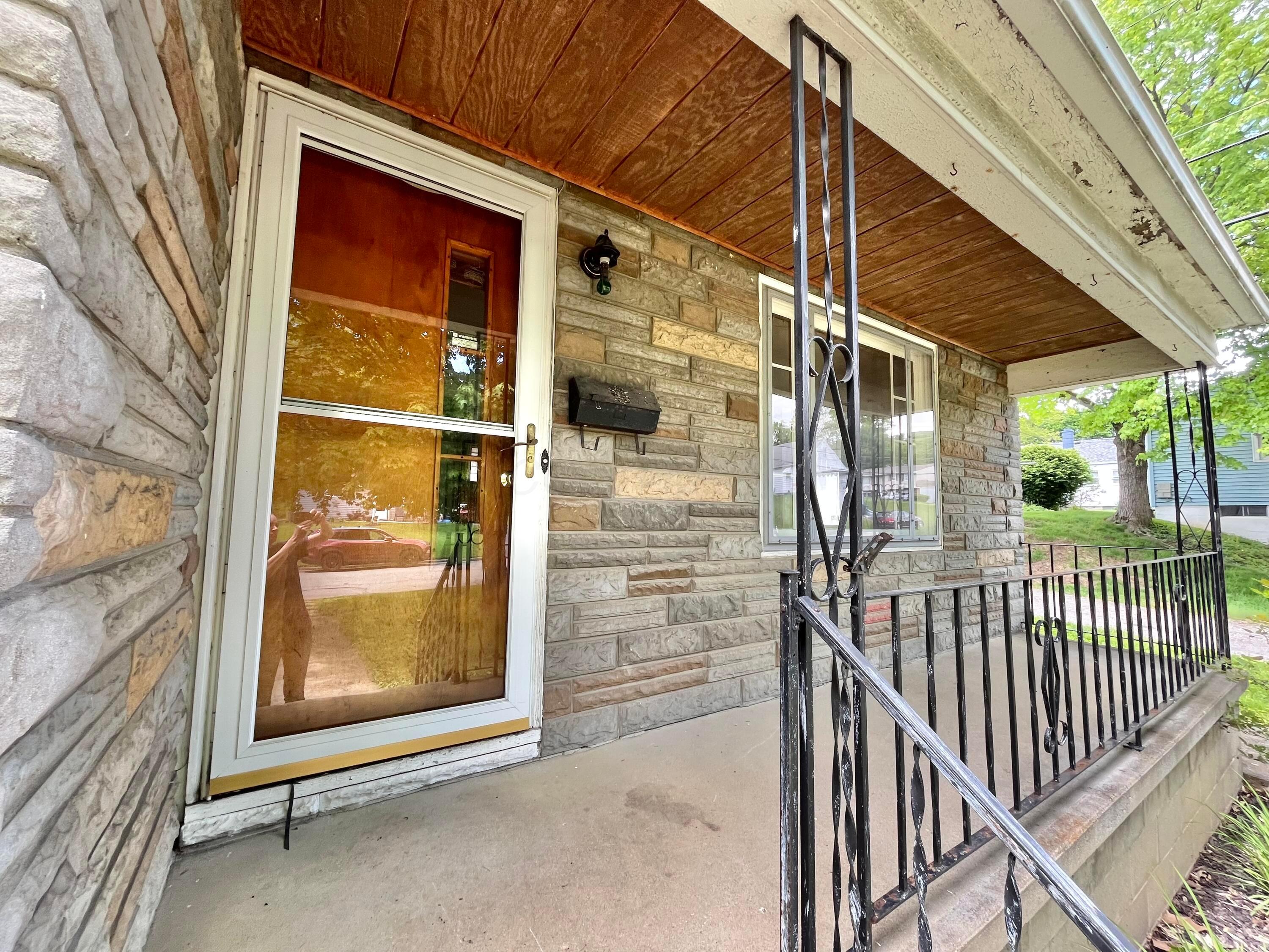 221 Adams Street, Lancaster, Ohio image 7