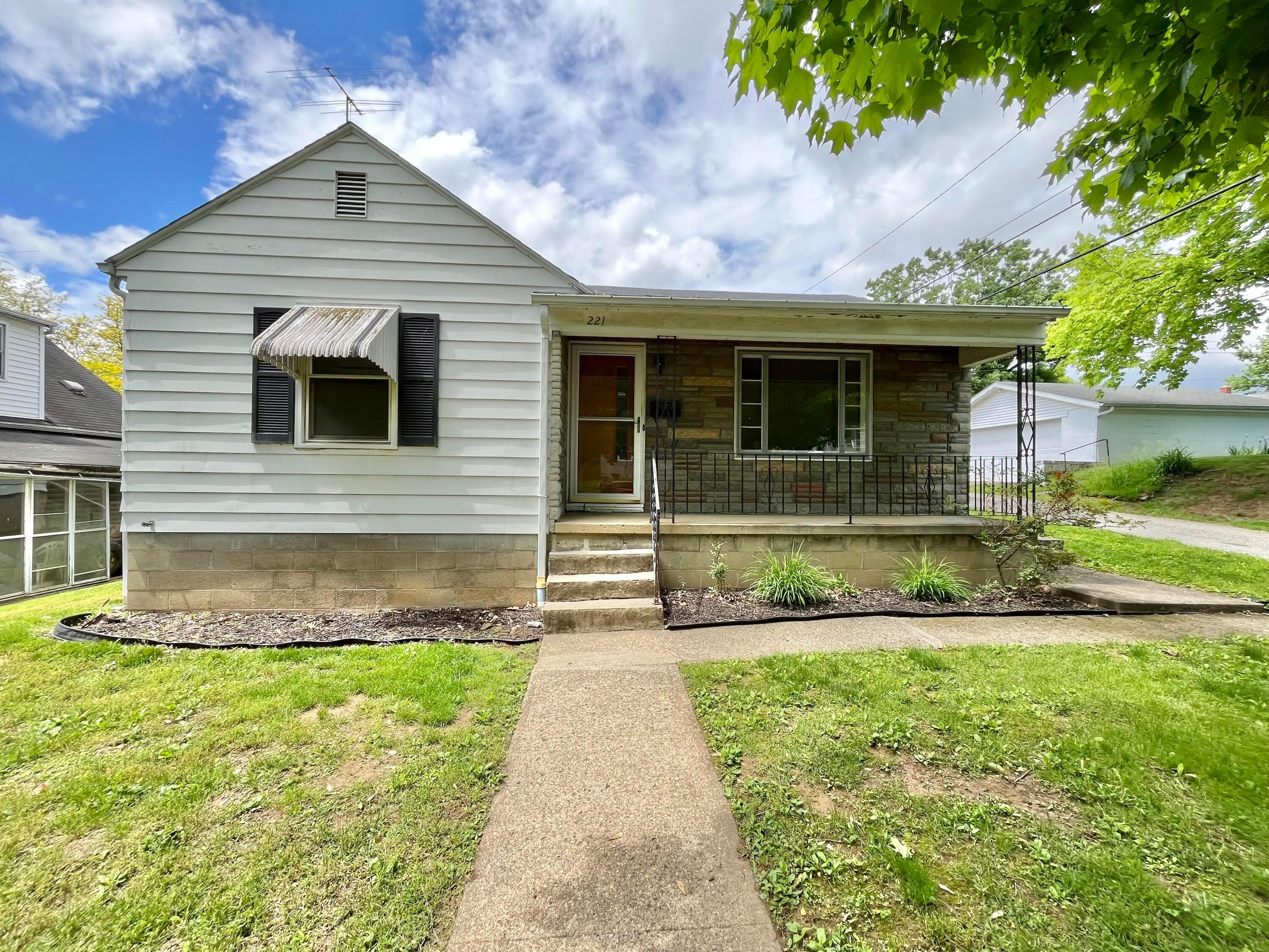 221 Adams Street, Lancaster, Ohio image 6
