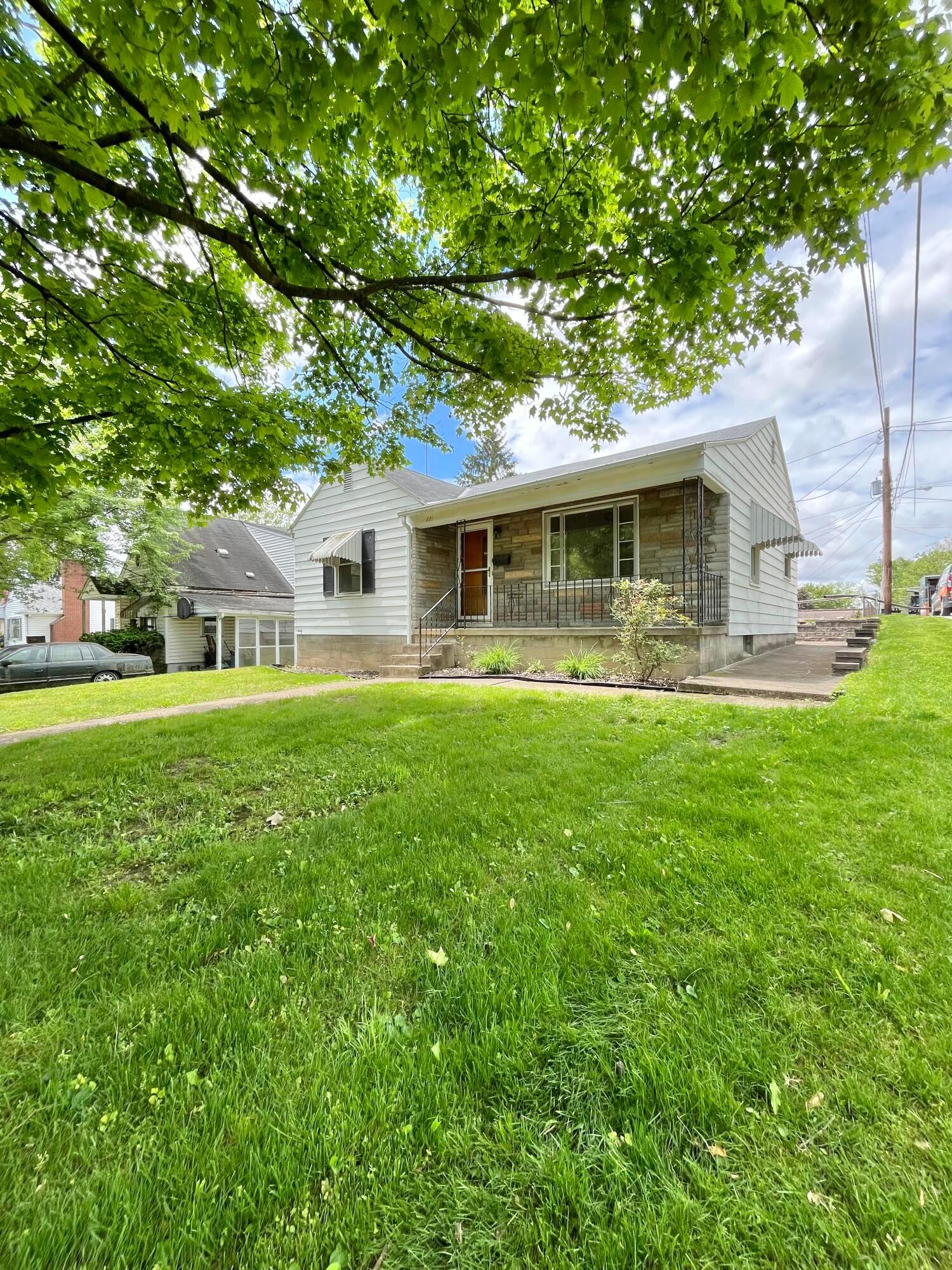 221 Adams Street, Lancaster, Ohio image 4