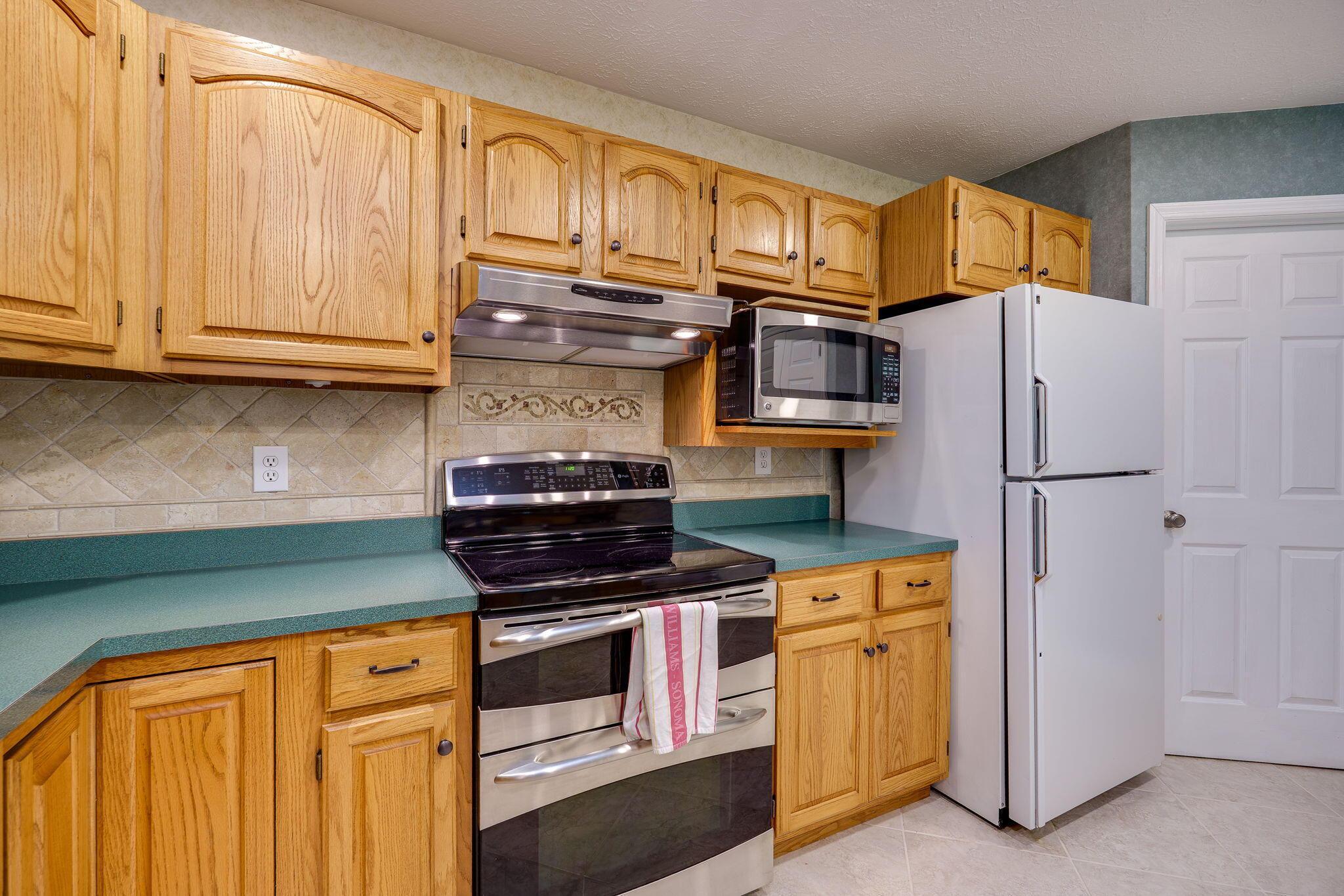 201 S Waynesville Road, Oregonia, Ohio image 18