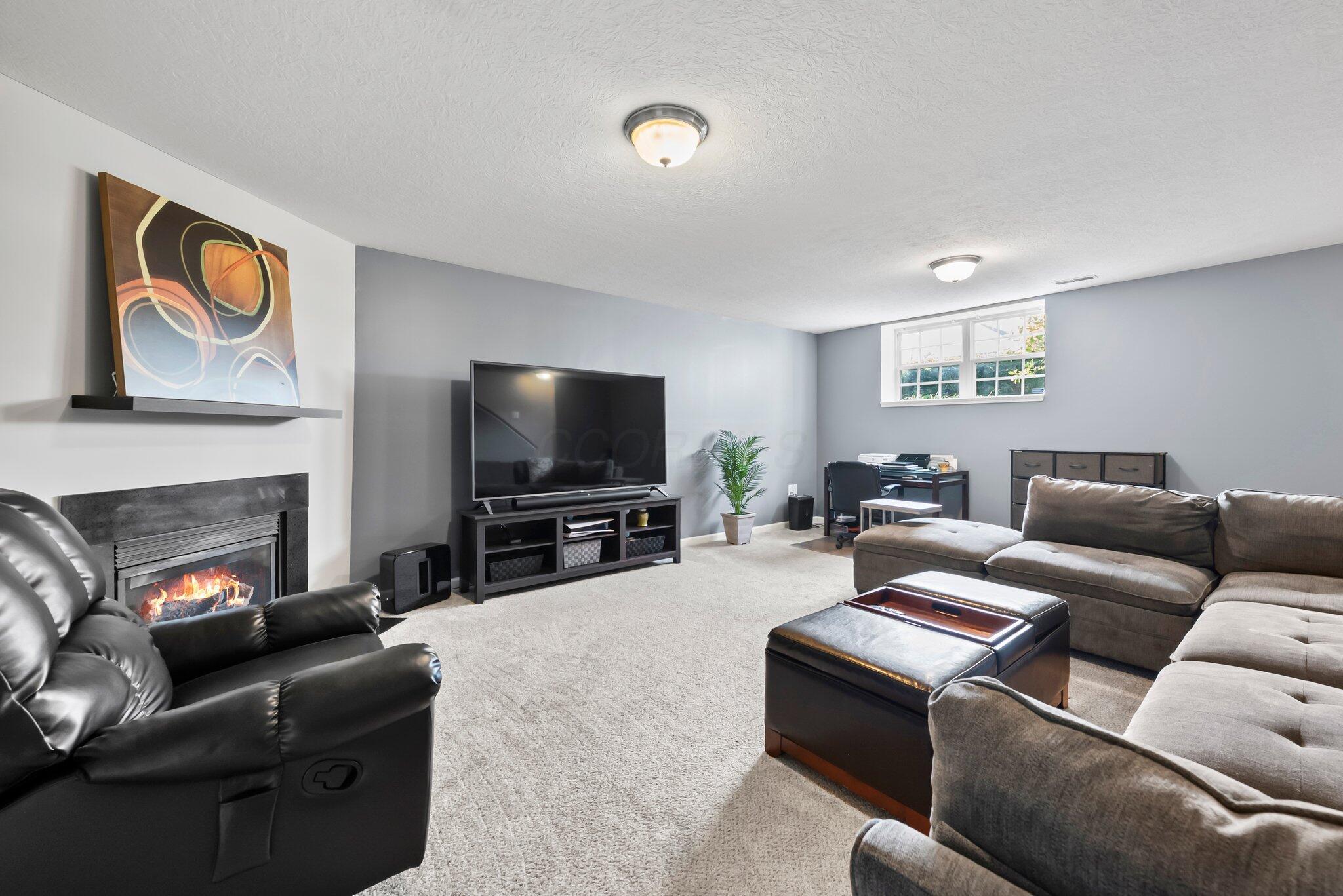 5541 Rainbow Falls Street #7-5541, Dublin, Ohio image 24