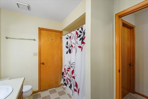 Tiny photo for 5040 Blendon Pond Drive, Westerville, OH 43081 (MLS # 226002383)