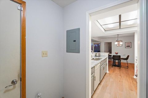 Tiny photo for 5040 Blendon Pond Drive, Westerville, OH 43081 (MLS # 226002383)