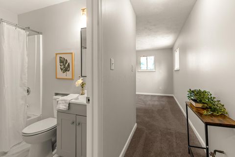 Tiny photo for 2608 Hubbell Road, Columbus, OH 43232 (MLS # 226000719)