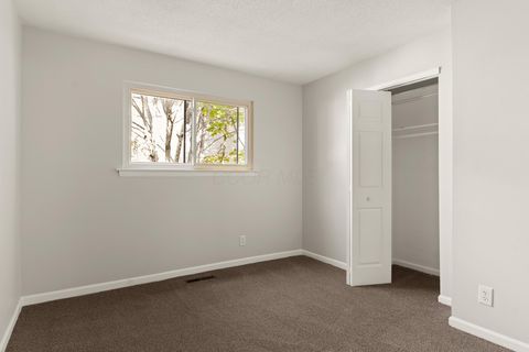 Tiny photo for 2608 Hubbell Road, Columbus, OH 43232 (MLS # 226000719)