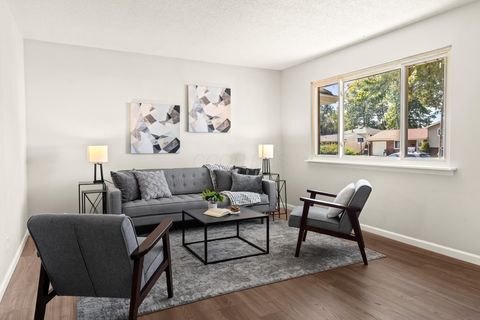 Tiny photo for 2608 Hubbell Road, Columbus, OH 43232 (MLS # 226000719)