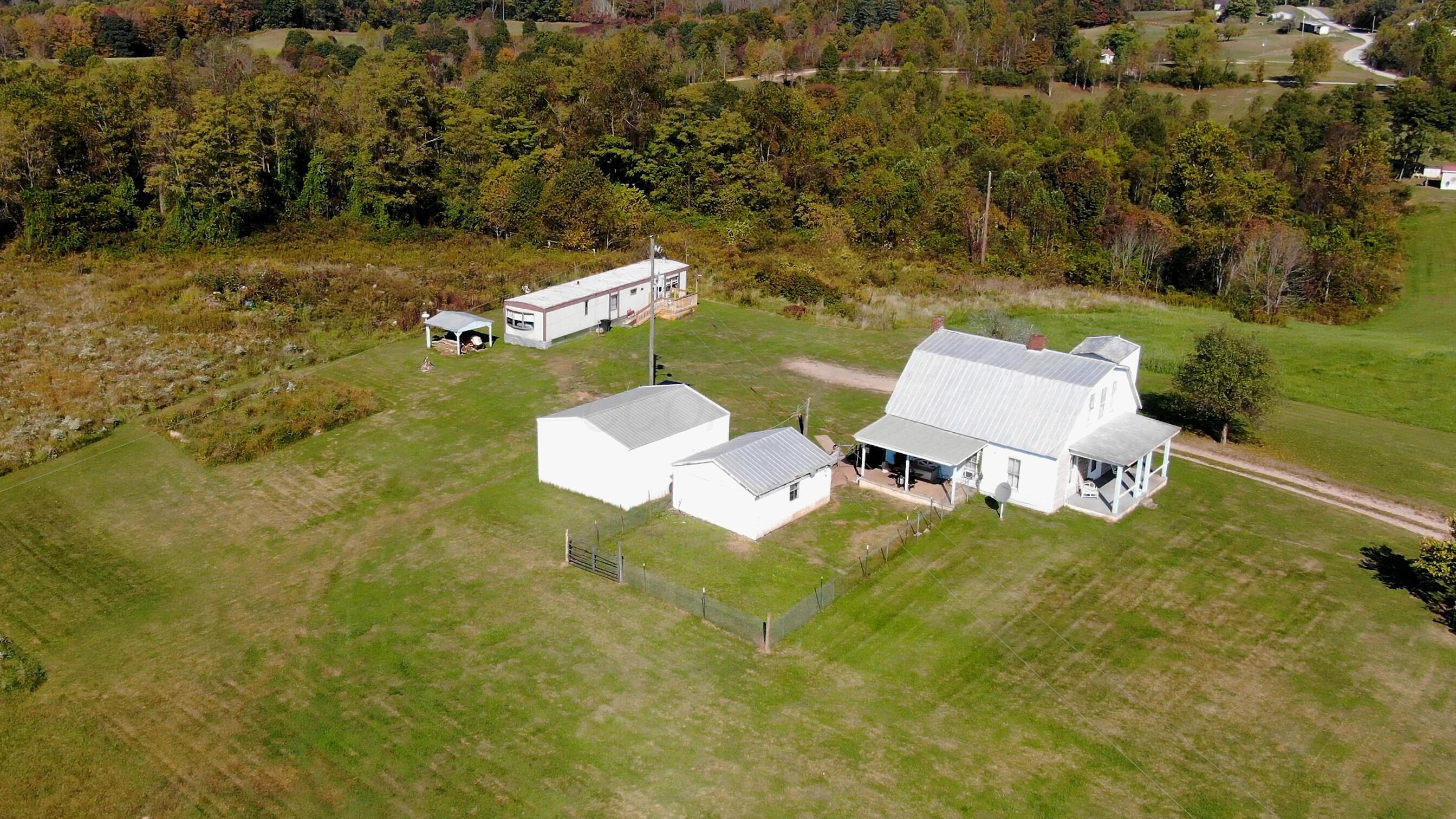 177 Dutch Ridge Road, Guysville, Ohio image 1