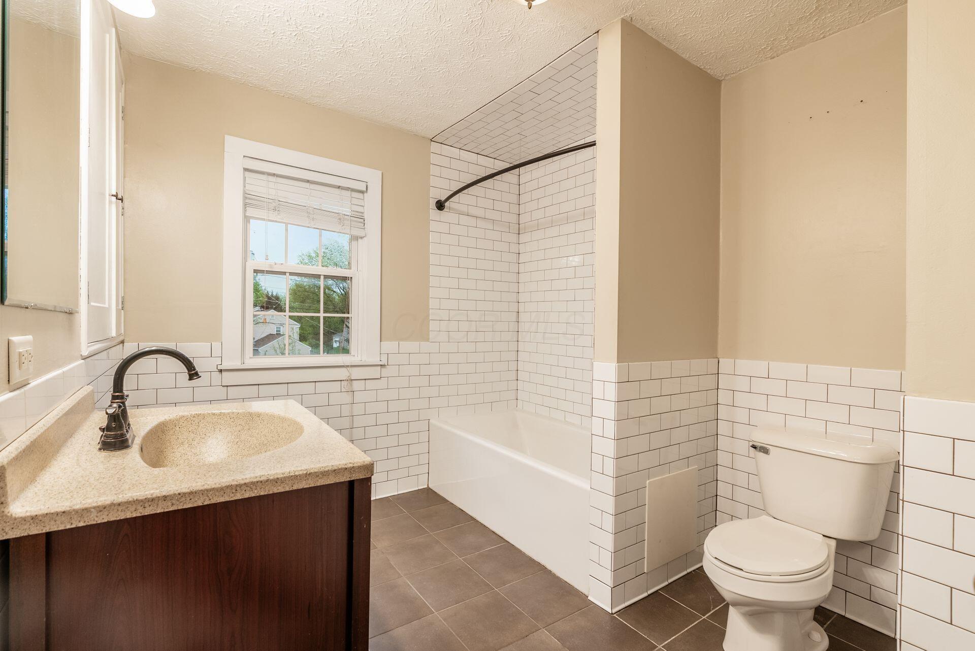 2890 Norwood Street, Columbus, Ohio image 27