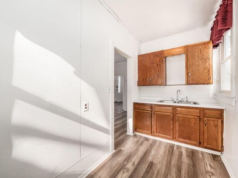 Tiny photo for 7106 Columbus Road, Mount Vernon, OH 43050 (MLS # 226022963)