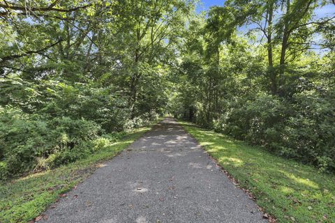 Tiny photo for 7106 Columbus Road, Mount Vernon, OH 43050 (MLS # 226022963)