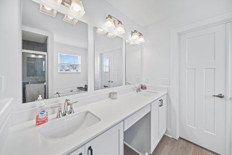 Tiny photo for 507 Walker Pointe Drive, Commercial Point, OH 43116 (MLS # 225045166)