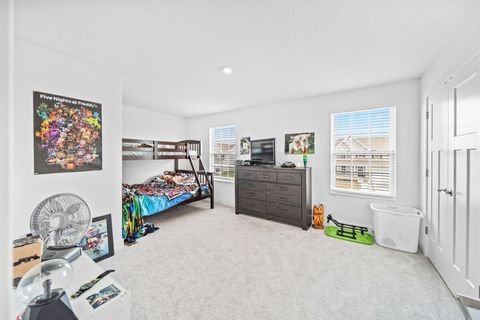 Tiny photo for 507 Walker Pointe Drive, Commercial Point, OH 43116 (MLS # 225045166)