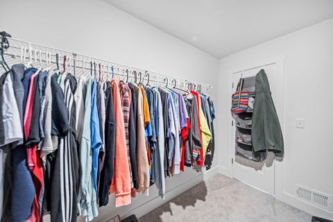 Tiny photo for 507 Walker Pointe Drive, Commercial Point, OH 43116 (MLS # 225045166)