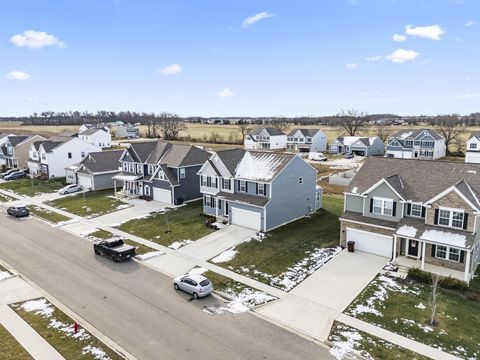 Tiny photo for 507 Walker Pointe Drive, Commercial Point, OH 43116 (MLS # 225045166)