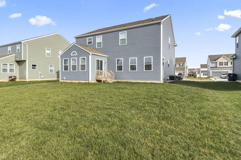 Tiny photo for 507 Walker Pointe Drive, Commercial Point, OH 43116 (MLS # 225045166)