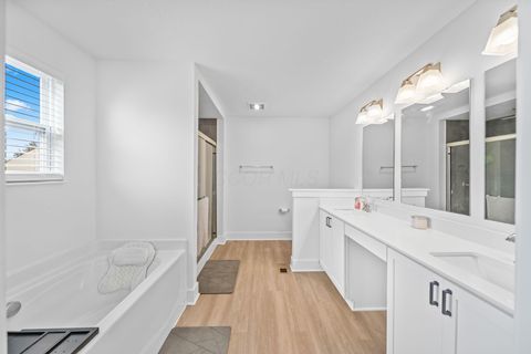 Tiny photo for 507 Walker Pointe Drive, Commercial Point, OH 43116 (MLS # 225045166)