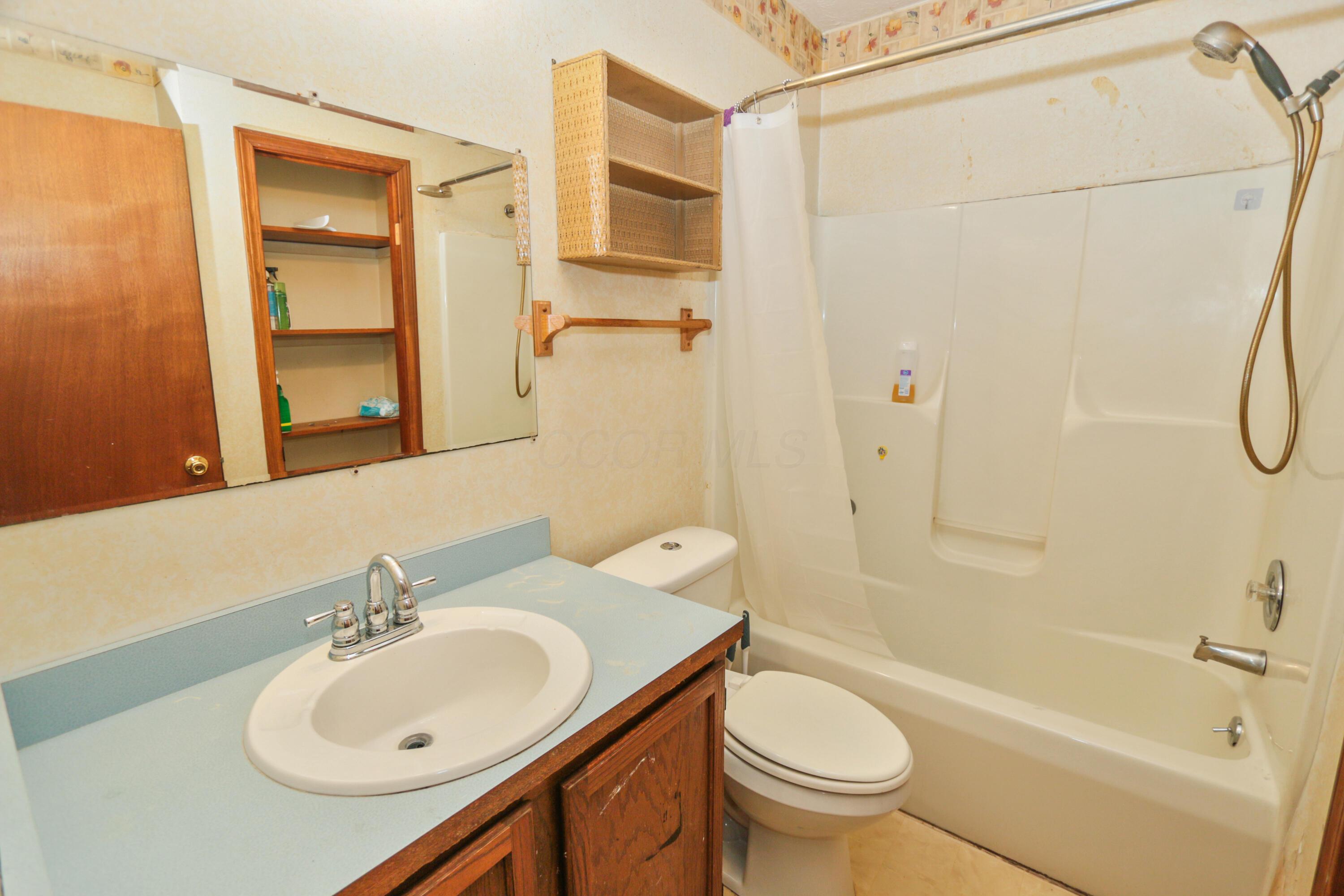 366 Central Avenue, Plain City, Ohio image 23