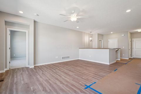 Tiny photo for 3046 Darby Downs Road, Grove City, OH 43123 (MLS # 225022185)