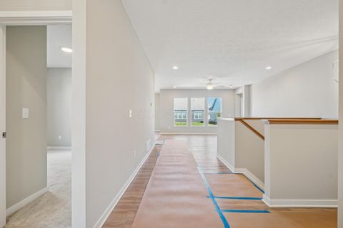 Tiny photo for 3046 Darby Downs Road, Grove City, OH 43123 (MLS # 225022185)