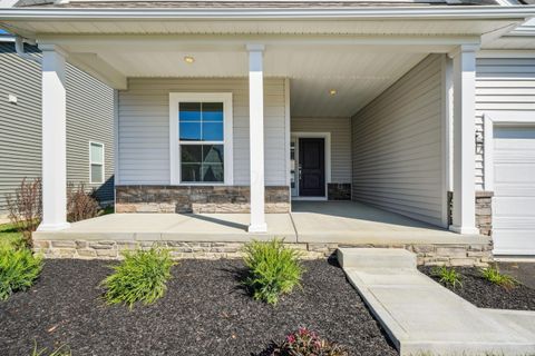 Tiny photo for 3046 Darby Downs Road, Grove City, OH 43123 (MLS # 225022185)