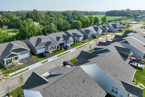 Tiny photo for 3046 Darby Downs Road, Grove City, OH 43123 (MLS # 225022185)