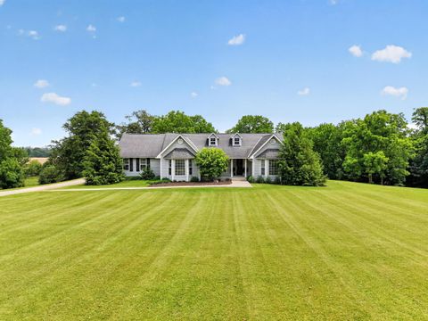 Homes For Sale - 16880 Pinkley Road<br/> Knox County, Fredericktown, OH 43019
