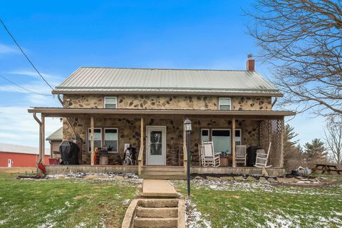Photo of 15326 Hartford Road, Sunbury, OH 43074 (MLS # 226005609)
