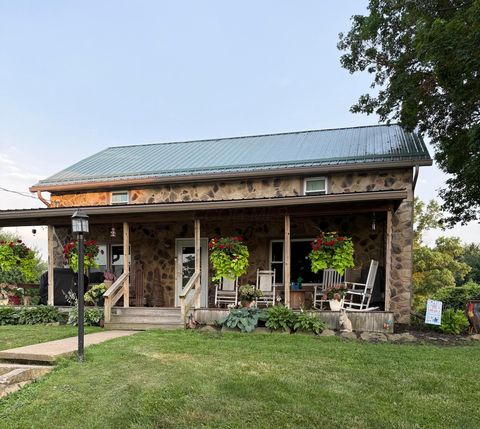 Photo of 15326 Hartford Road, Sunbury, OH 43074 (MLS # 226005609)