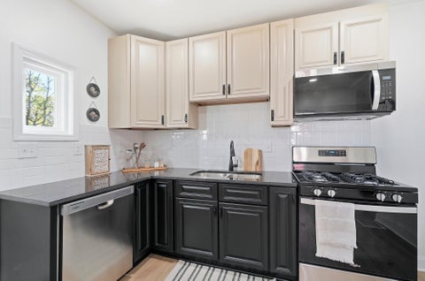 Tiny photo for 108 S Princeton Avenue, Columbus, OH 43222 (MLS # 226037176)