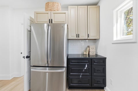 Tiny photo for 108 S Princeton Avenue, Columbus, OH 43222 (MLS # 226037176)
