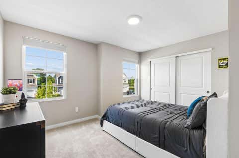 Tiny photo for 6689 Ardennes Loop N, Hilliard, OH 43026 (MLS # 226032125)