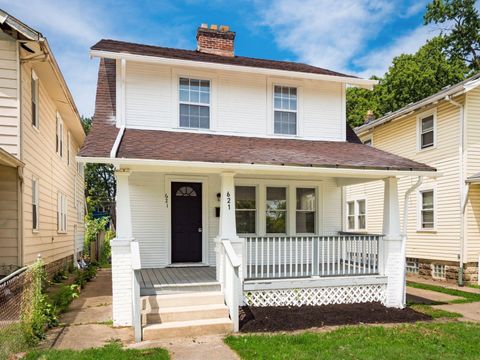 Photo of 621 S Burgess Avenue, Columbus, OH 43204 (MLS # 226018346)