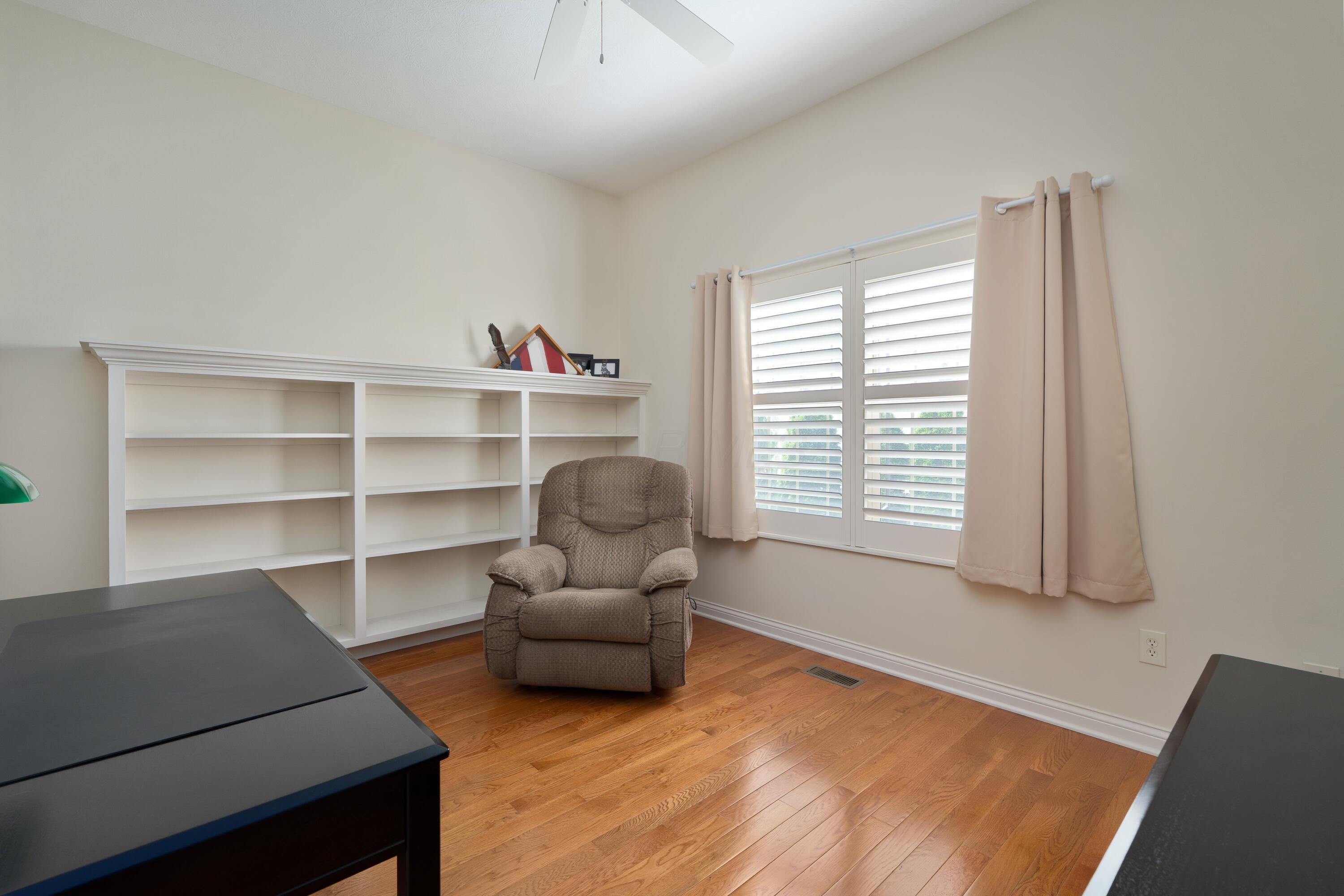 8217 Dolman Drive, Powell, Ohio image 31