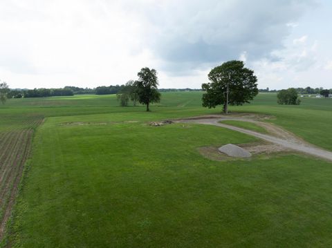 Photo of 9621 State Route 13, Thornville, OH 43076 (MLS # 225046292)