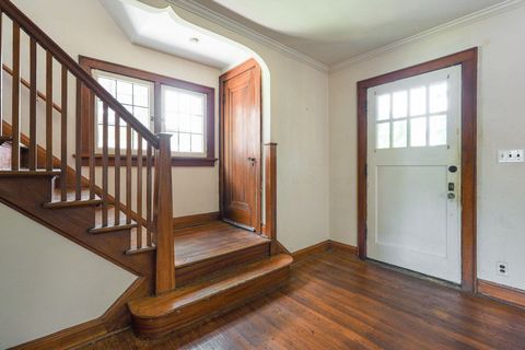 Tiny photo for 549 E North Broadway Street, Columbus, OH 43214 (MLS # 226025515)