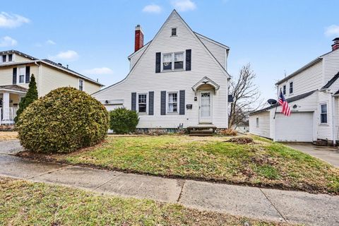 Photo of 148 Marks Avenue, Lancaster, OH 43130 (MLS # 226004986)