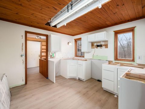 Tiny photo for 10535 Liberty Road S, Powell, OH 43065 (MLS # 225045268)