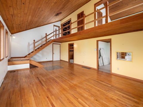 Tiny photo for 10535 Liberty Road S, Powell, OH 43065 (MLS # 225045268)