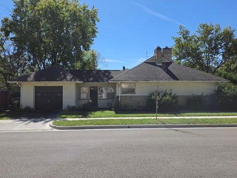 Photo of 104 N Merkle Road, Columbus, OH 43209 (MLS # 226036941)