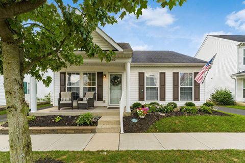 Photo of 4509 Stranton Park Drive, Grove City, OH 43123 (MLS # 226013966)