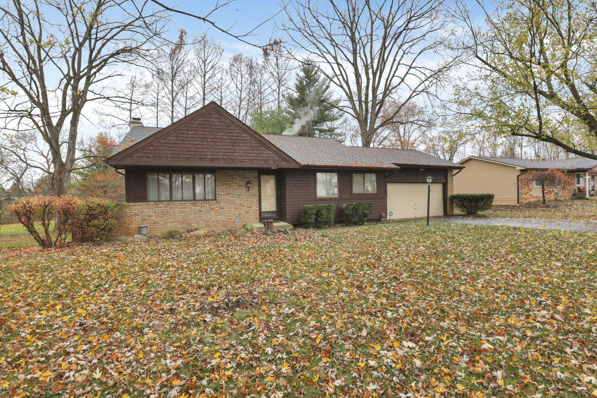 1705 Cobblegate Lane, Reynoldsburg, Ohio image 3