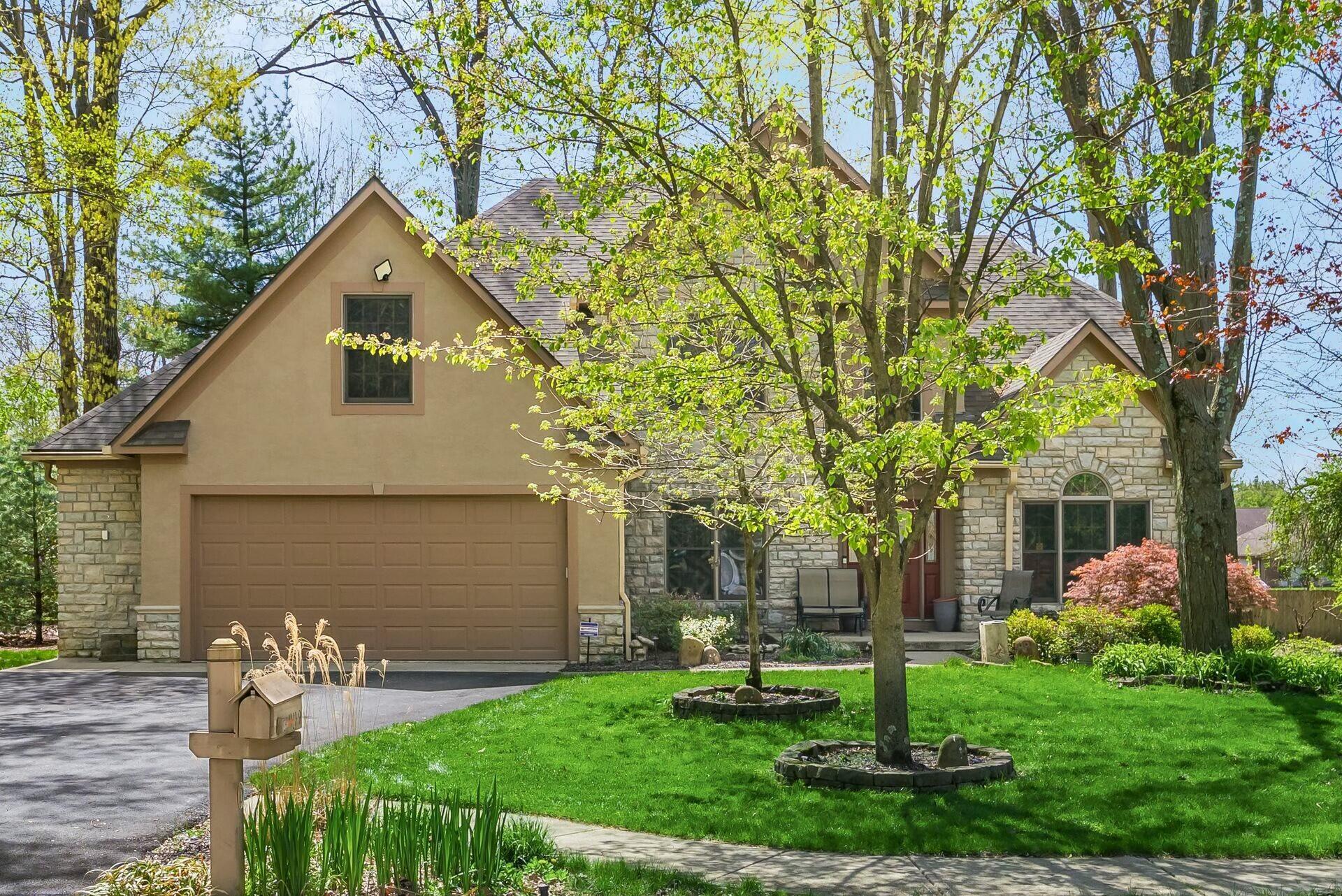 449 Lily Pond Court, Columbus, Ohio image 3