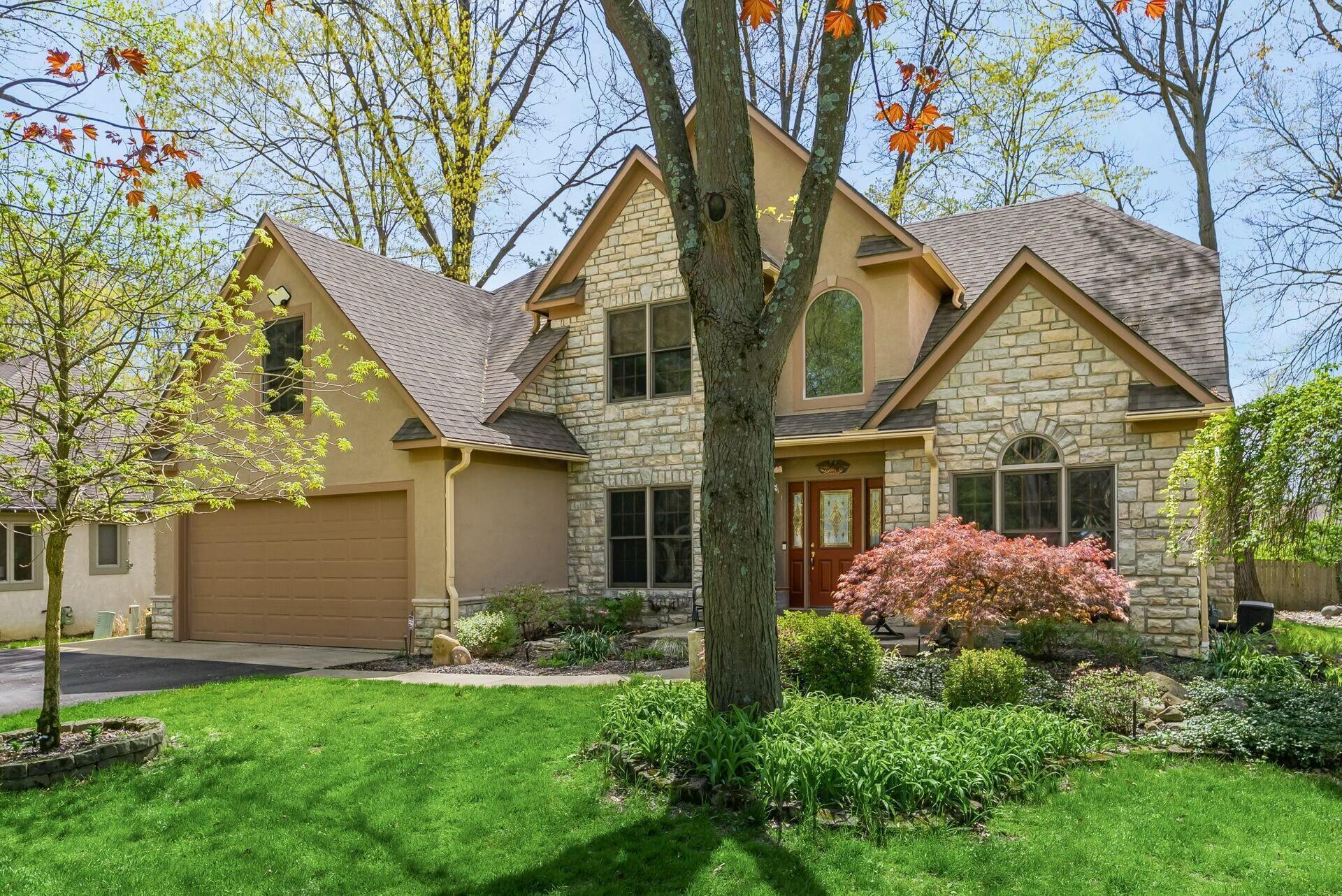 449 Lily Pond Court, Columbus, Ohio image 4