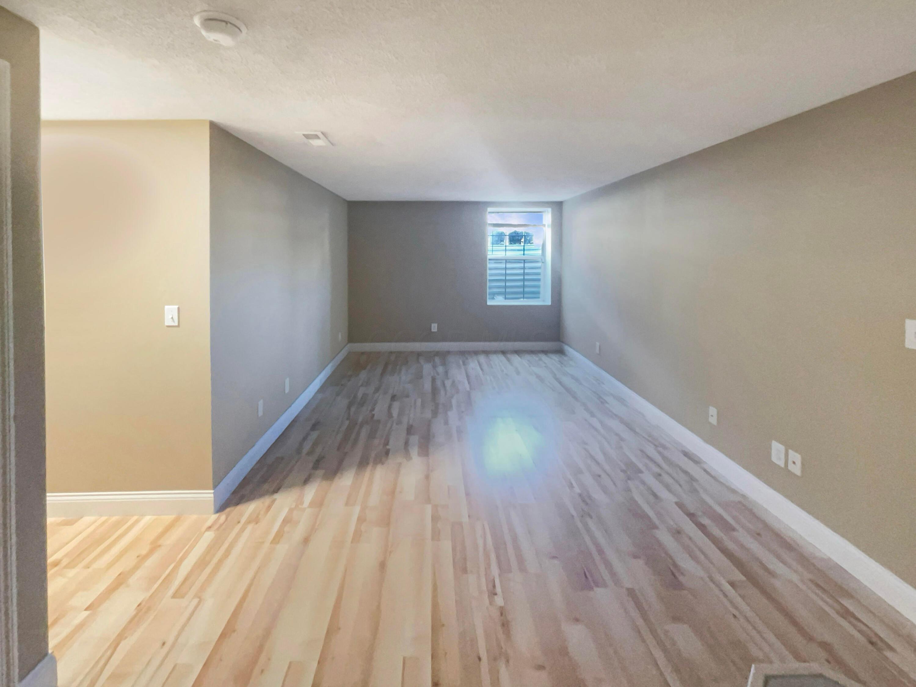 6481 Walnut Fork Drive, Westerville, Ohio image 17