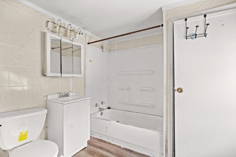 Tiny photo for 146 E 1st Street, Mansfield, OH 44902 (MLS # 226003004)