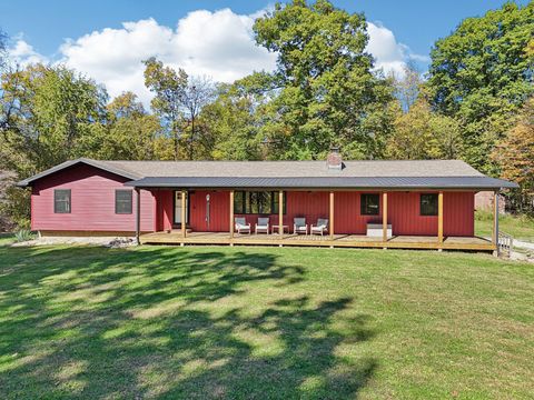 Photo of 545 N County Line Road, Sunbury, OH 43074 (MLS # 226000394)