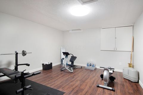 Tiny photo for 5150 Port Haven Court, Galena, OH 43021 (MLS # 225045195)