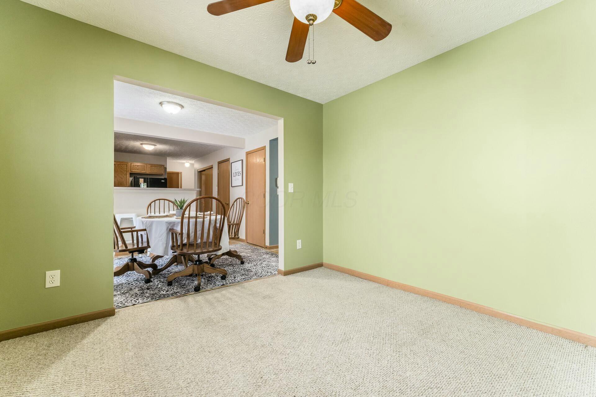 940 Keltonhurst Court, Pataskala, Ohio image 9
