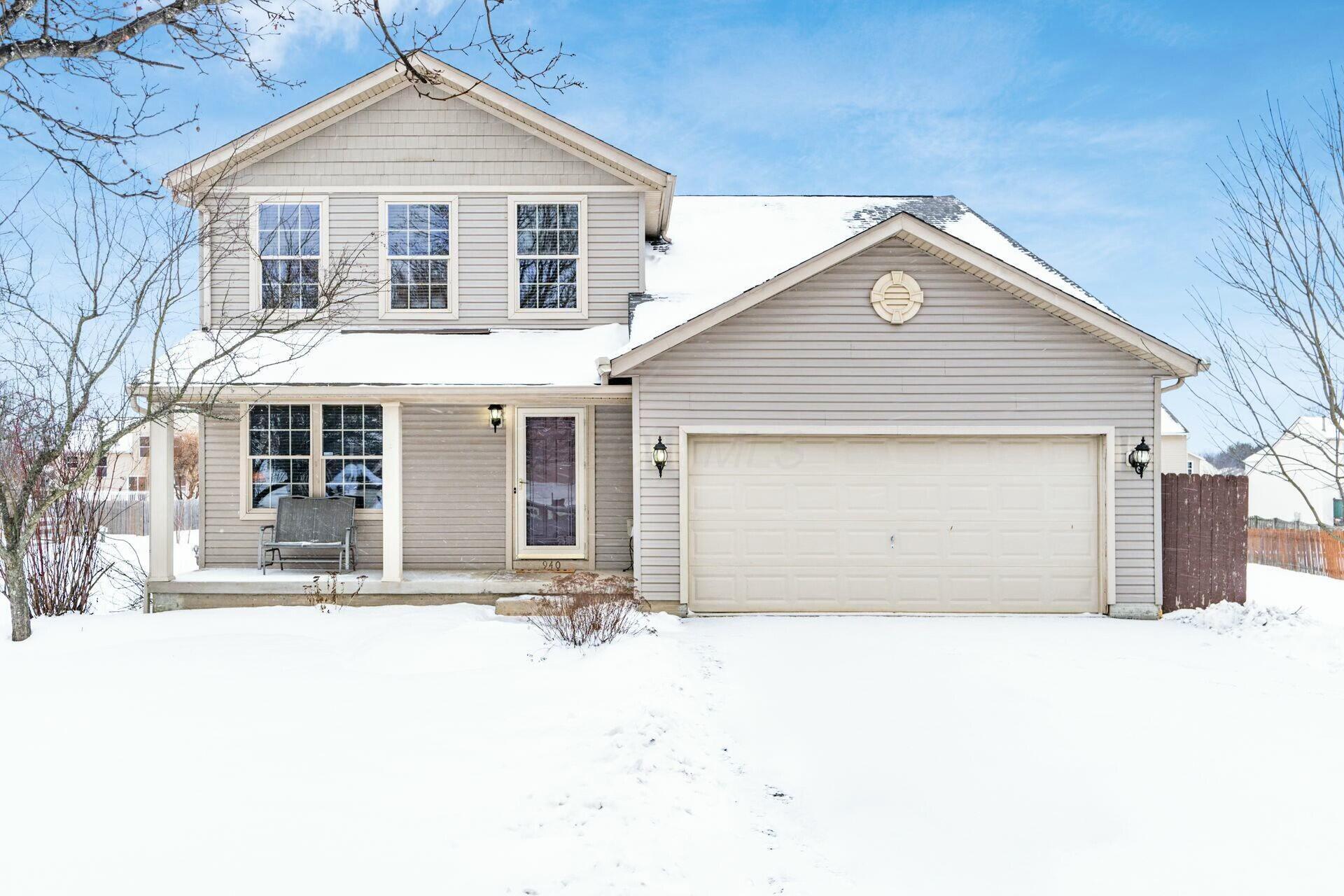 940 Keltonhurst Court, Pataskala, Ohio image 1