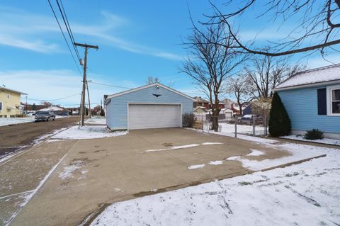 Tiny photo for 1403 E Chestnut Street, Lancaster, OH 43130 (MLS # 226007727)